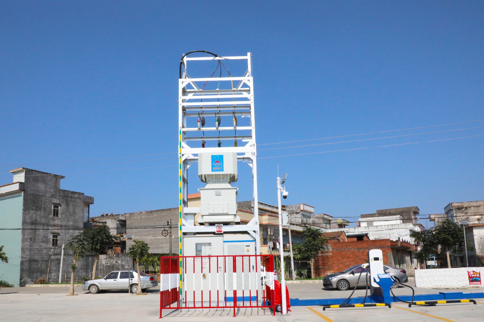 沙塘充电站.JPG 沙塘充电站.JPG